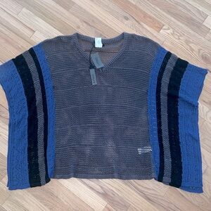 NWT Buffalo David Bitton Crochet Pancho Sweater Size Small
